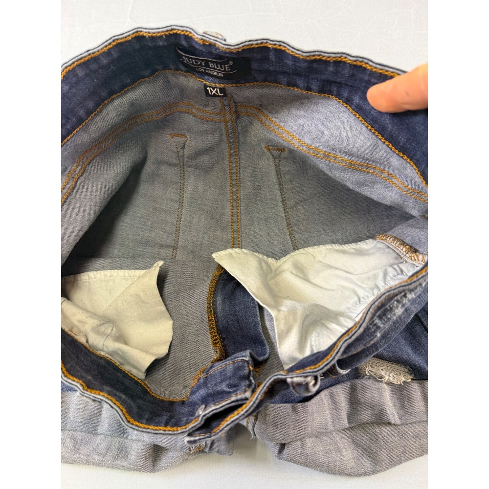 Judy Blue Los Angeles Dark Wash Distressed Cuffed Denim Shorts 1XL JB15004DK - Picture 13 of 16